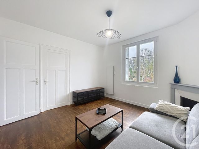 Appartement F2 à louer - 2 pièces - 46.3 m2 - OLIVET - 45 - CENTRE - Century 21 Help'Immo