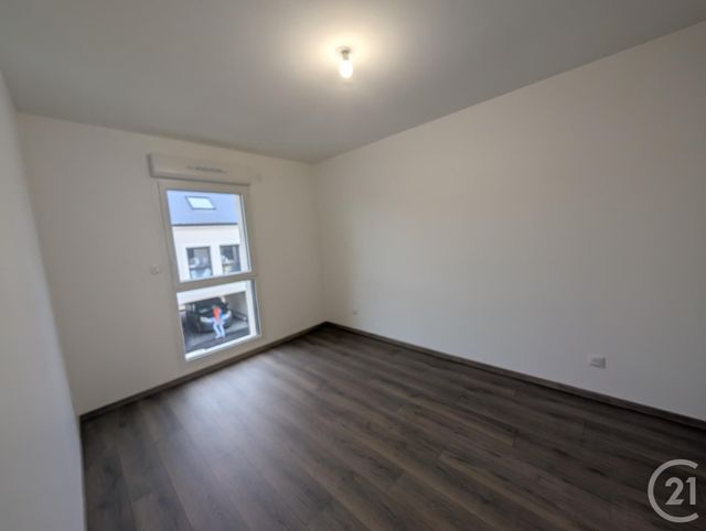 maison à louer - 5 pièces - 84.72 m2 - ST JEAN LE BLANC - 45 - CENTRE - Century 21 Help'Immo