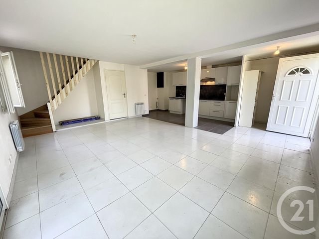 maison à louer - 4 pièces - 80.0 m2 - LA CHAPELLE ST MESMIN - 45 - CENTRE - Century 21 Help'Immo