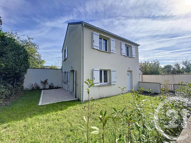 maison à louer - 4 pièces - 80.0 m2 - LA CHAPELLE ST MESMIN - 45 - CENTRE - Century 21 Help'Immo