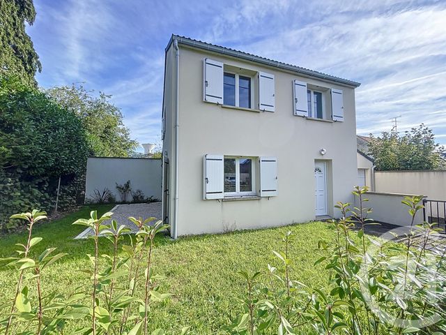 maison à louer - 4 pièces - 80.0 m2 - LA CHAPELLE ST MESMIN - 45 - CENTRE - Century 21 Help'Immo