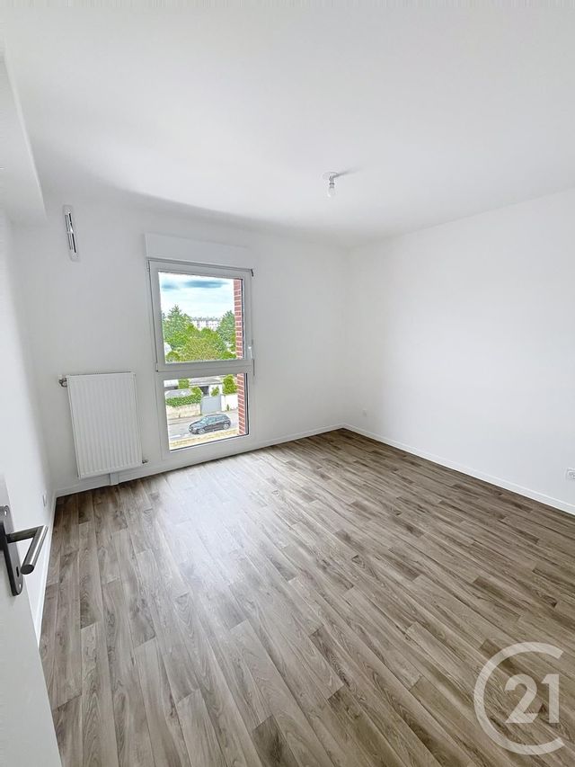 Appartement F3 à louer - 3 pièces - 65.22 m2 - ORLEANS - 45 - CENTRE - Century 21 Help'Immo