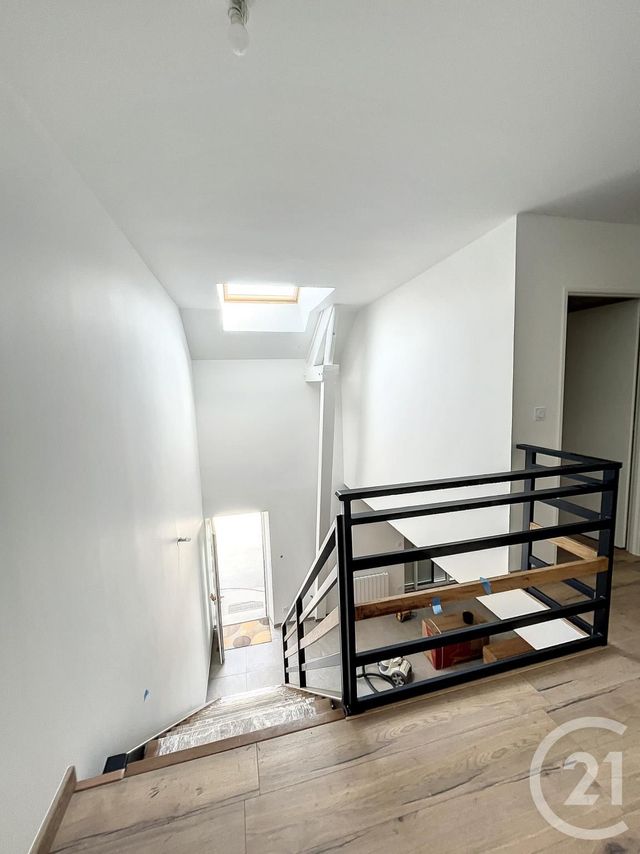 maison à louer - 6 pièces - 114.89 m2 - CHAINGY - 45 - CENTRE - Century 21 Help'Immo