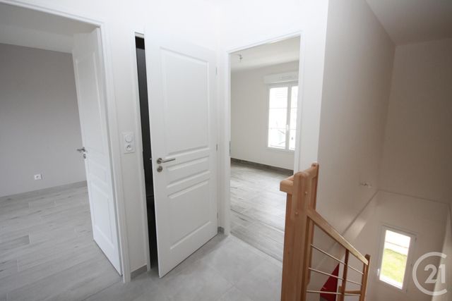 maison à louer - 3 pièces - 63.05 m2 - ST DENIS EN VAL - 45 - CENTRE - Century 21 Help'Immo