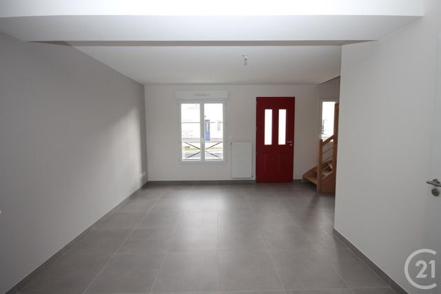 maison à louer - 3 pièces - 63.05 m2 - ST DENIS EN VAL - 45 - CENTRE - Century 21 Help'Immo