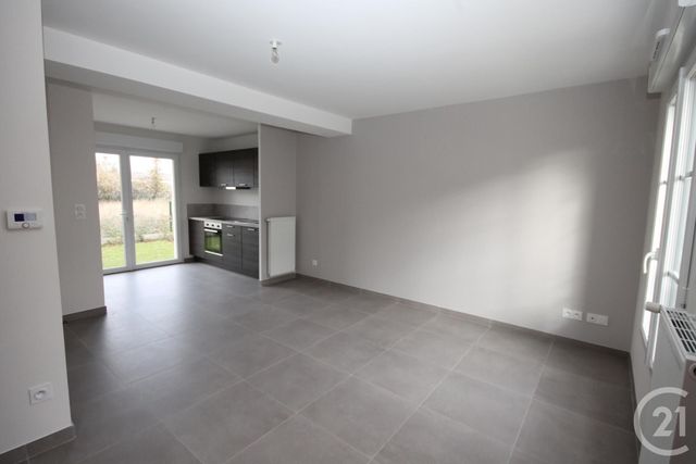 maison à louer - 3 pièces - 63.05 m2 - ST DENIS EN VAL - 45 - CENTRE - Century 21 Help'Immo