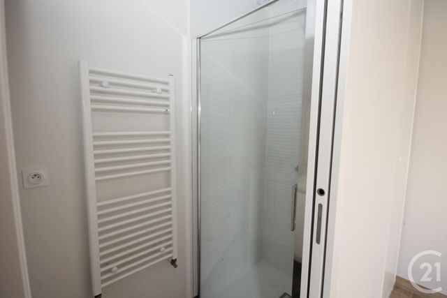 Appartement F2 à louer - 2 pièces - 45.0 m2 - ST DENIS EN VAL - 45 - CENTRE - Century 21 Help'Immo