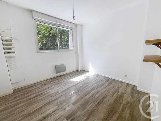 maison à louer - 6 pièces - 123.54 m2 - LA CHAPELLE ST MESMIN - 45 - CENTRE - Century 21 Help'Immo