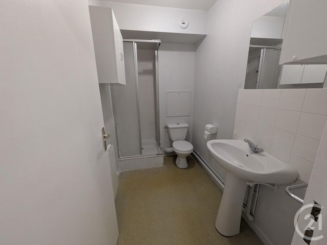 Appartement F1 à louer - 1 pièce - 24.63 m2 - LA CHAPELLE ST MESMIN - 45 - CENTRE - Century 21 Help'Immo