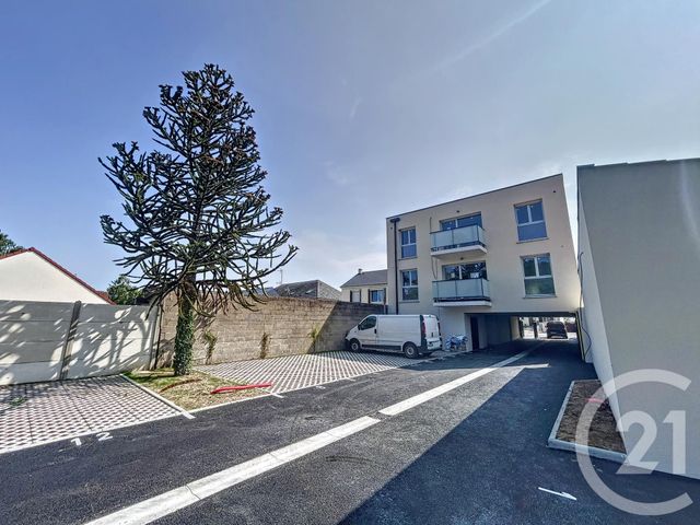 Appartement F2 à louer - 2 pièces - 49.1 m2 - INGRE - 45 - CENTRE - Century 21 Help'Immo