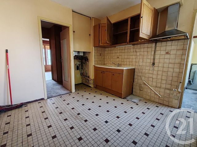 Appartement F4 à vendre - 4 pièces - 76.42 m2 - LA CHAPELLE ST MESMIN - 45 - CENTRE - Century 21 Help'Immo