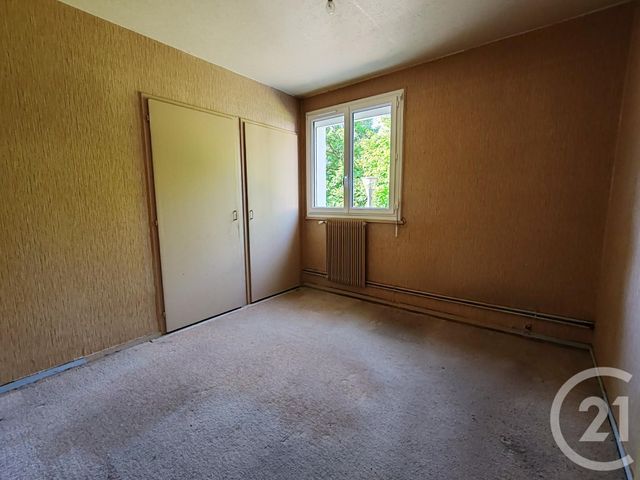 Appartement F4 à vendre - 4 pièces - 76.42 m2 - LA CHAPELLE ST MESMIN - 45 - CENTRE - Century 21 Help'Immo