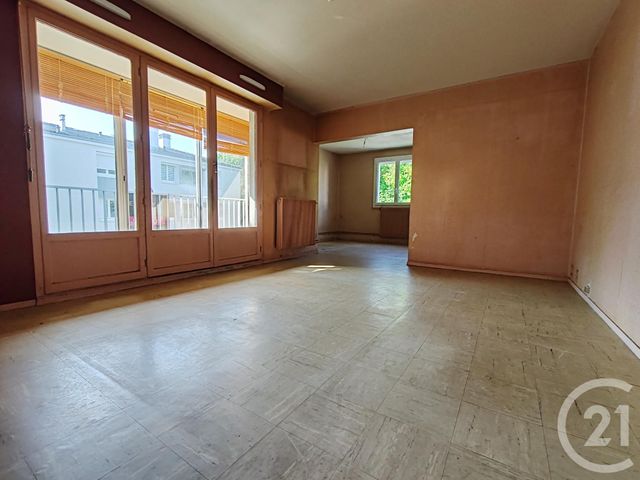 Appartement F4 à vendre - 4 pièces - 76.42 m2 - LA CHAPELLE ST MESMIN - 45 - CENTRE - Century 21 Help'Immo