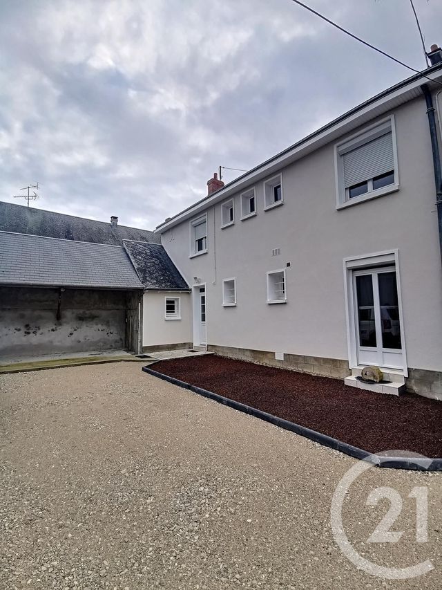 maison à louer - 6 pièces - 118.69 m2 - LION EN BEAUCE - 45 - CENTRE - Century 21 Help'Immo