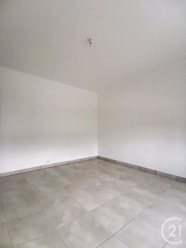 maison à louer - 6 pièces - 118.69 m2 - LION EN BEAUCE - 45 - CENTRE - Century 21 Help'Immo