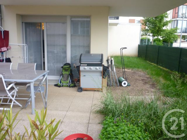 Appartement F3 à louer - 3 pièces - 63.57 m2 - FLEURY LES AUBRAIS - 45 - CENTRE - Century 21 Help'Immo