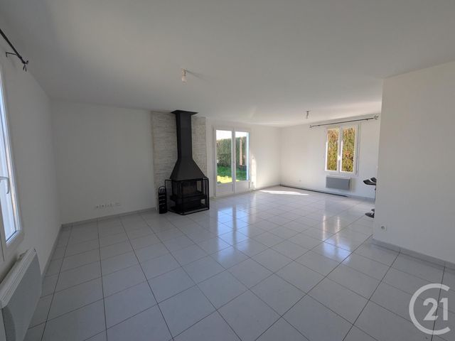 maison à louer - 7 pièces - 117.38 m2 - INGRE - 45 - CENTRE - Century 21 Help'Immo