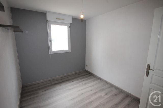 Appartement F3 à louer - 3 pièces - 67.94 m2 - FLEURY LES AUBRAIS - 45 - CENTRE - Century 21 Help'Immo