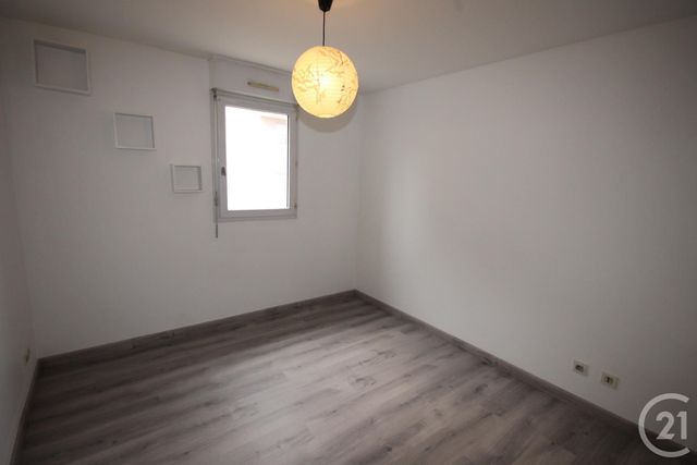 Appartement F3 à louer - 3 pièces - 67.94 m2 - FLEURY LES AUBRAIS - 45 - CENTRE - Century 21 Help'Immo