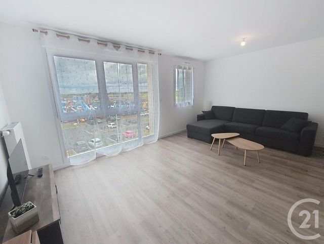 Appartement F1 à louer - 1 pièce - 33.1 m2 - LA CHAPELLE ST MESMIN - 45 - CENTRE - Century 21 Help'Immo
