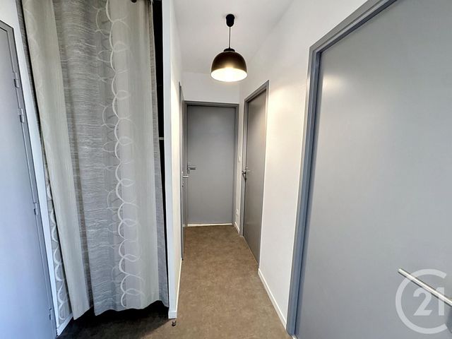 Appartement F2 à louer - 2 pièces - 41.1 m2 - ORLEANS - 45 - CENTRE - Century 21 Help'Immo