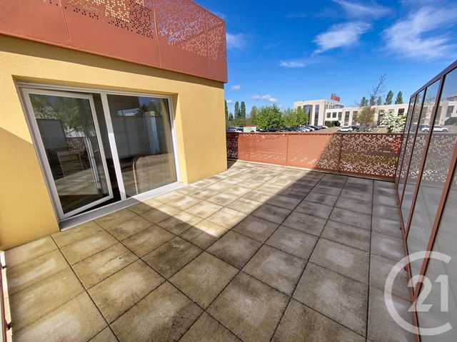 Appartement F1 à louer - 1 pièce - 28.48 m2 - LA CHAPELLE ST MESMIN - 45 - CENTRE - Century 21 Help'Immo