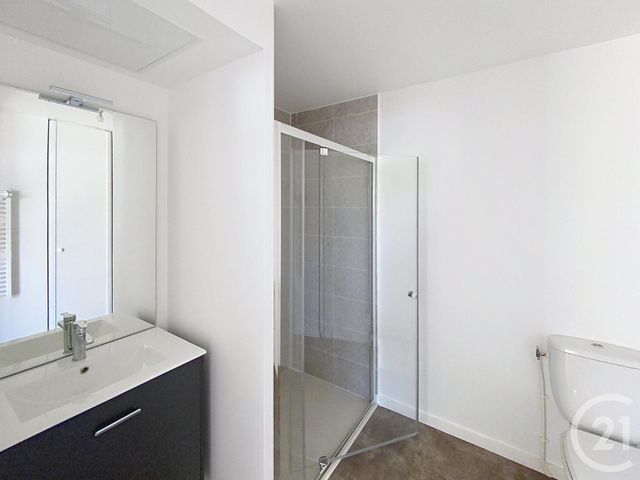 Appartement F1 à louer - 1 pièce - 28.48 m2 - LA CHAPELLE ST MESMIN - 45 - CENTRE - Century 21 Help'Immo