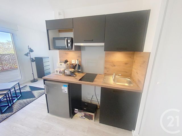Appartement F1 à louer - 1 pièce - 24.25 m2 - LA CHAPELLE ST MESMIN - 45 - CENTRE - Century 21 Help'Immo