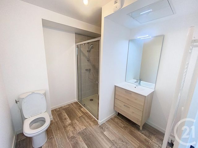 Appartement F1 à louer - 1 pièce - 24.25 m2 - LA CHAPELLE ST MESMIN - 45 - CENTRE - Century 21 Help'Immo