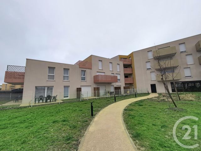 Appartement F1 à louer - 1 pièce - 24.25 m2 - LA CHAPELLE ST MESMIN - 45 - CENTRE - Century 21 Help'Immo