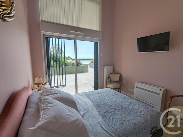 Appartement F5 à vendre - 5 pièces - 111.34 m2 - ST JEAN DE LA RUELLE - 45 - CENTRE - Century 21 Help'Immo