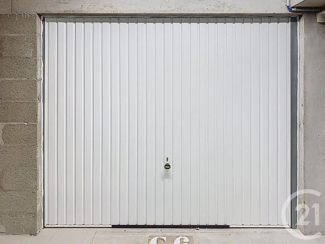 parking à louer - 15.0 m2 - ST JEAN DE LA RUELLE - 45 - CENTRE - Century 21 Help'Immo