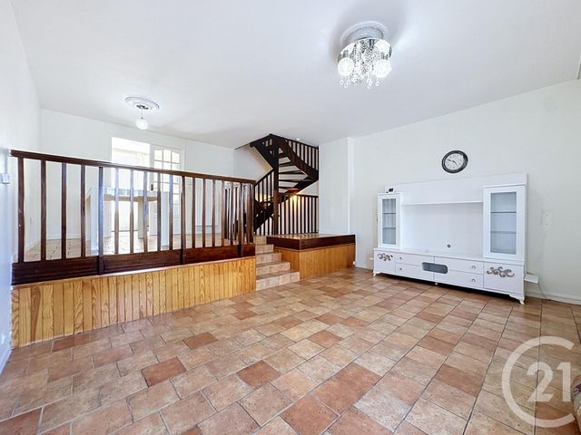 maison à vendre - 5 pièces - 93.0 m2 - ST JEAN DE LA RUELLE - 45 - CENTRE - Century 21 Help'Immo