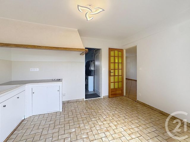 maison à vendre - 5 pièces - 88.22 m2 - ST AY - 45 - CENTRE - Century 21 Help'Immo