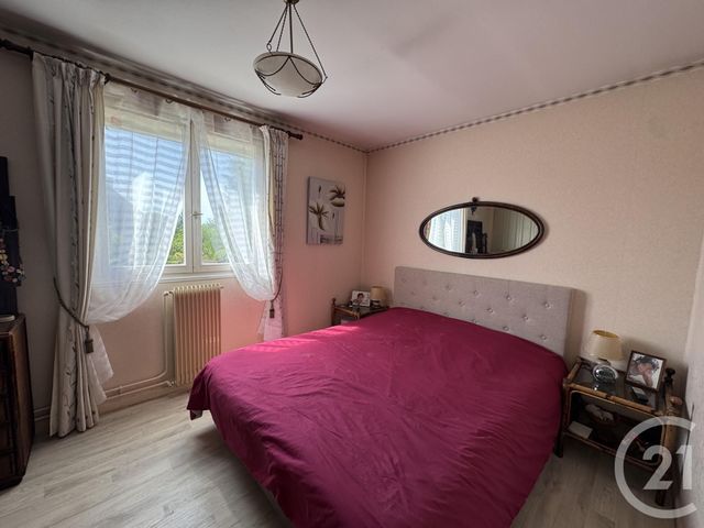 maison à vendre - 5 pièces - 88.22 m2 - ST AY - 45 - CENTRE - Century 21 Help'Immo