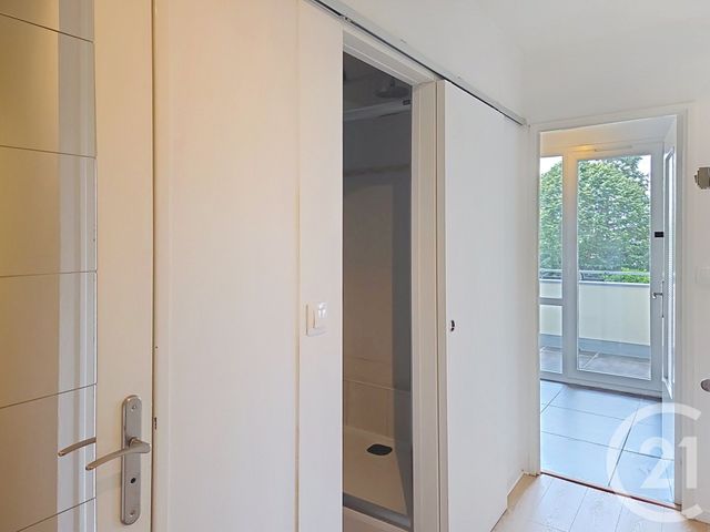 Appartement F1 à vendre - 1 pièce - 30.0 m2 - OLIVET - 45 - CENTRE - Century 21 Help'Immo