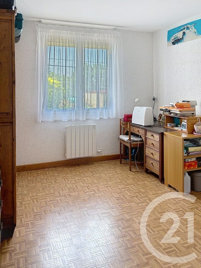 maison à vendre - 8 pièces - 198.91 m2 - ST JEAN DE LA RUELLE - 45 - CENTRE - Century 21 Help'Immo