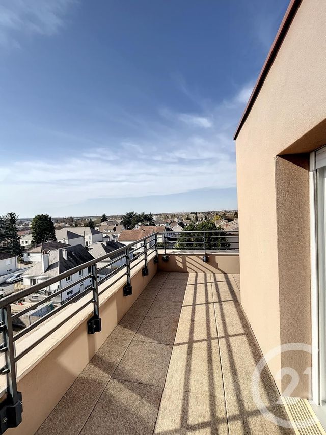 Appartement F3 à louer - 3 pièces - 66.44 m2 - LA CHAPELLE ST MESMIN - 45 - CENTRE - Century 21 Help'Immo
