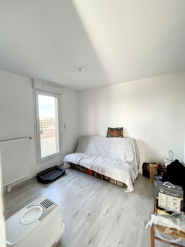 Appartement F3 à louer - 3 pièces - 66.44 m2 - LA CHAPELLE ST MESMIN - 45 - CENTRE - Century 21 Help'Immo