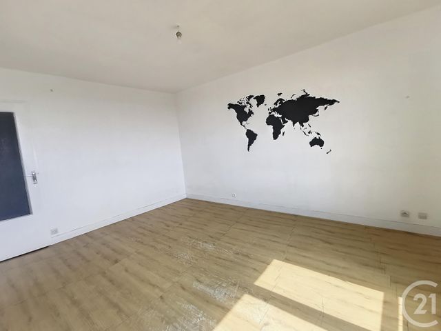 Appartement T1 à louer - 1 pièce - 34.26 m2 - ORLEANS - 45 - CENTRE - Century 21 Help'Immo