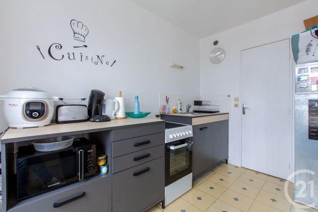 Appartement T1 à louer - 1 pièce - 34.26 m2 - ORLEANS - 45 - CENTRE - Century 21 Help'Immo