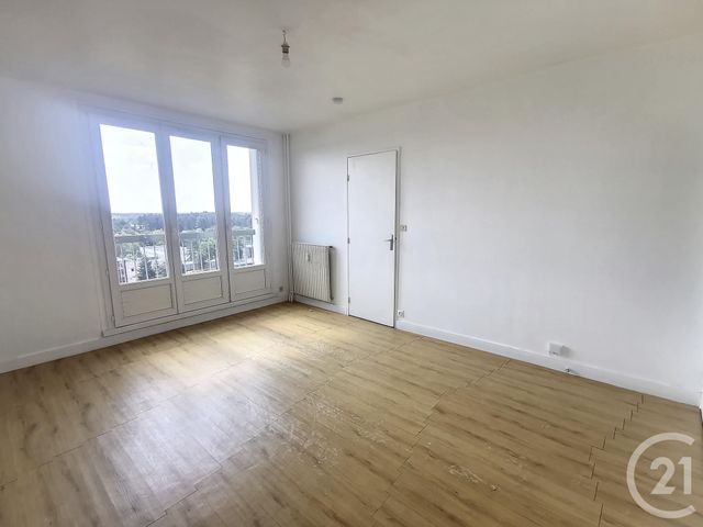 Appartement T1 à louer - 1 pièce - 34.26 m2 - ORLEANS - 45 - CENTRE - Century 21 Help'Immo