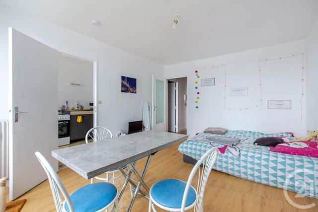 Appartement T1 à louer - 1 pièce - 34.26 m2 - ORLEANS - 45 - CENTRE - Century 21 Help'Immo