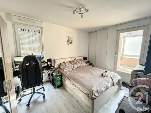 Appartement F2 à louer - 2 pièces - 50.08 m2 - LA CHAPELLE ST MESMIN - 45 - CENTRE - Century 21 Help'Immo