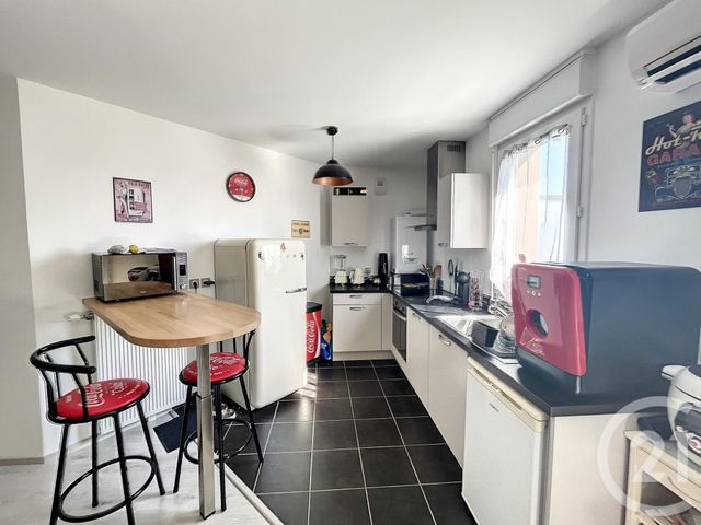 Appartement F2 à louer - 2 pièces - 50.08 m2 - LA CHAPELLE ST MESMIN - 45 - CENTRE - Century 21 Help'Immo