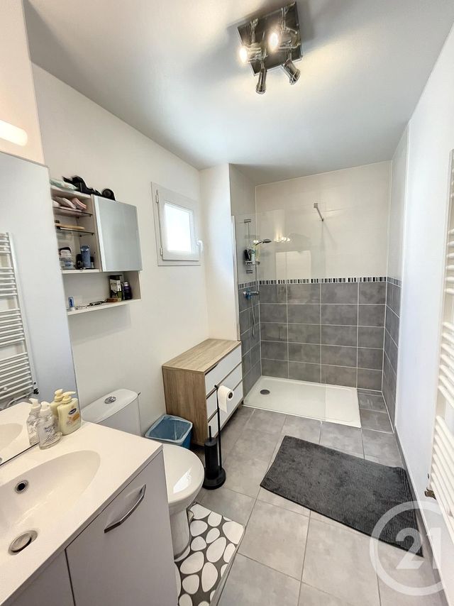 Appartement F2 à louer - 2 pièces - 50.08 m2 - LA CHAPELLE ST MESMIN - 45 - CENTRE - Century 21 Help'Immo