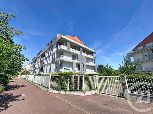 Appartement F2 à vendre - 2 pièces - 43.6 m2 - OLIVET - 45 - CENTRE - Century 21 Help'Immo