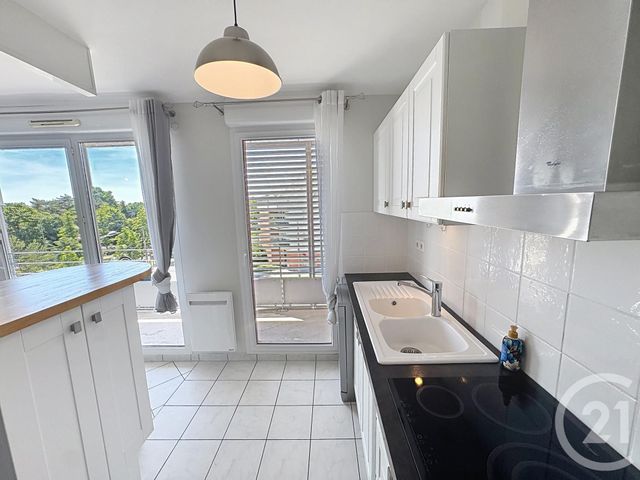 Appartement F2 à vendre - 2 pièces - 43.6 m2 - OLIVET - 45 - CENTRE - Century 21 Help'Immo