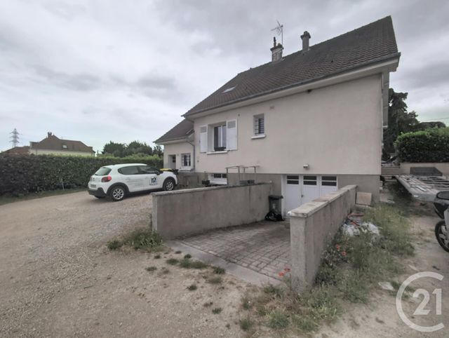 maison à louer - 5 pièces - 132.0 m2 - CHAINGY - 45 - CENTRE - Century 21 Help'Immo