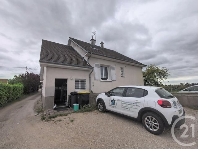 maison à louer - 5 pièces - 132.0 m2 - CHAINGY - 45 - CENTRE - Century 21 Help'Immo